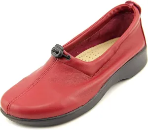 Arcopedico Women's Queen Leather Shoe