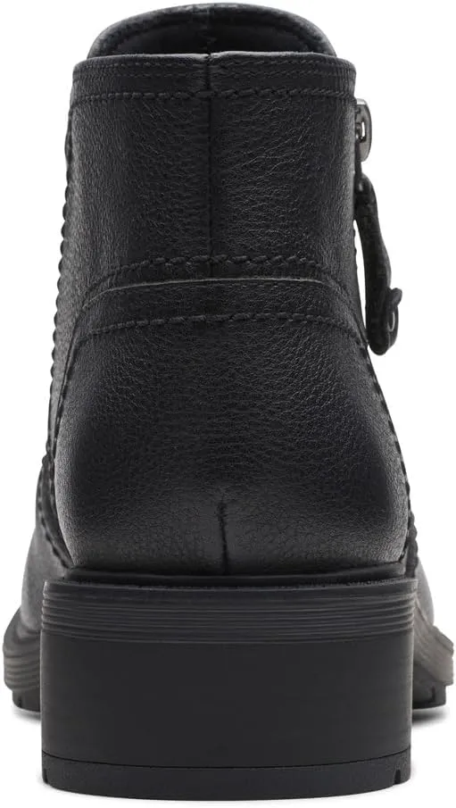 Clarks Womens Hearth Dove Leather Ruched Booties