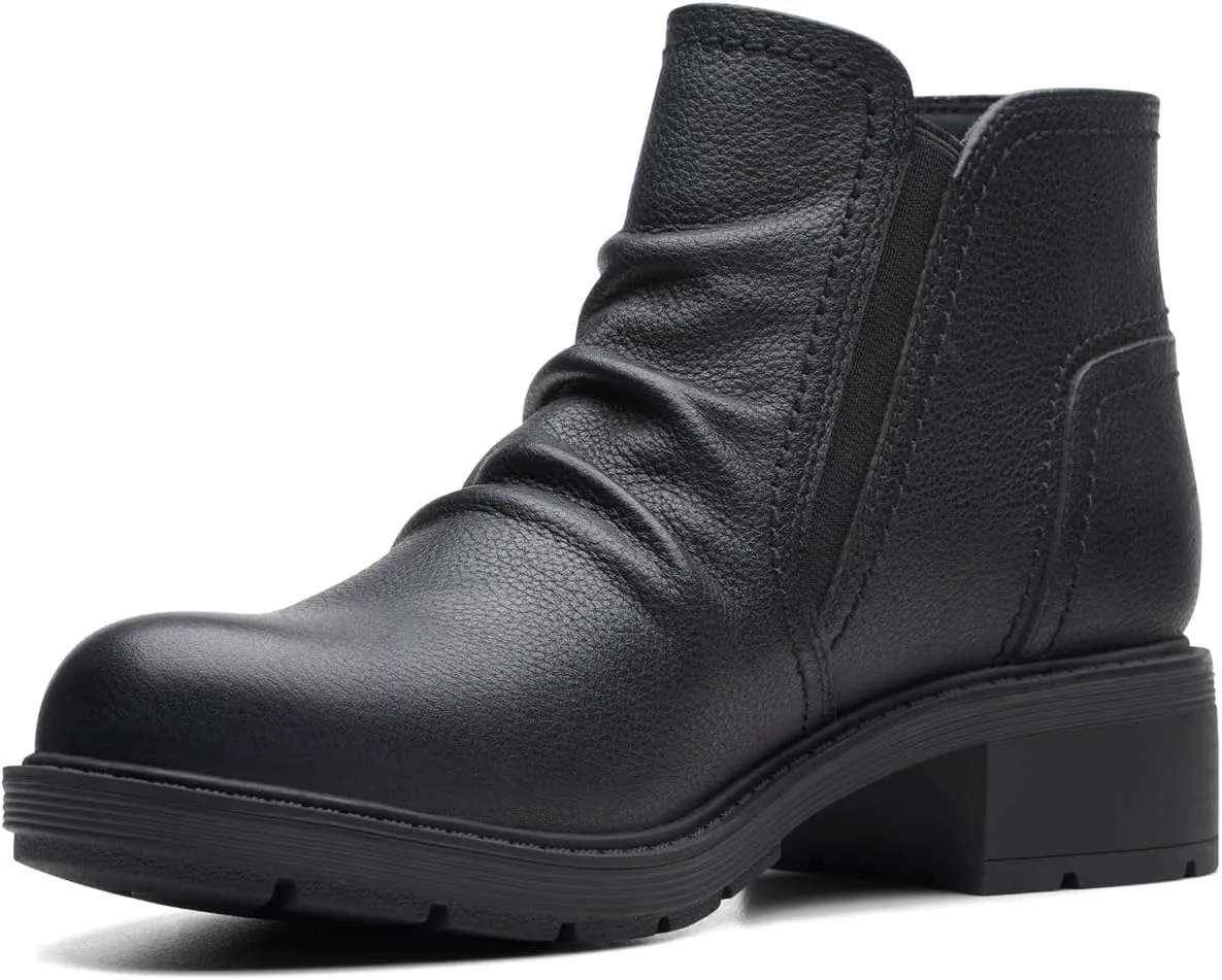 Clarks Womens Hearth Dove Leather Ruched Booties