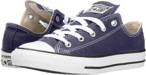 Converse Chuck Taylor All Star Low Top, Navy/White, 8 Women/6 Men