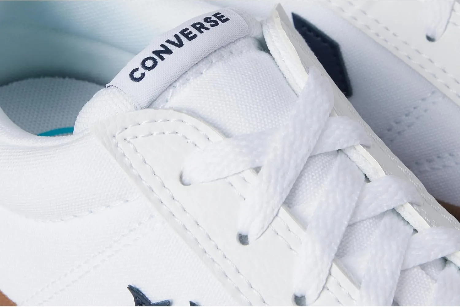 Converse Unisex-Adult Sport Casual Sneaker