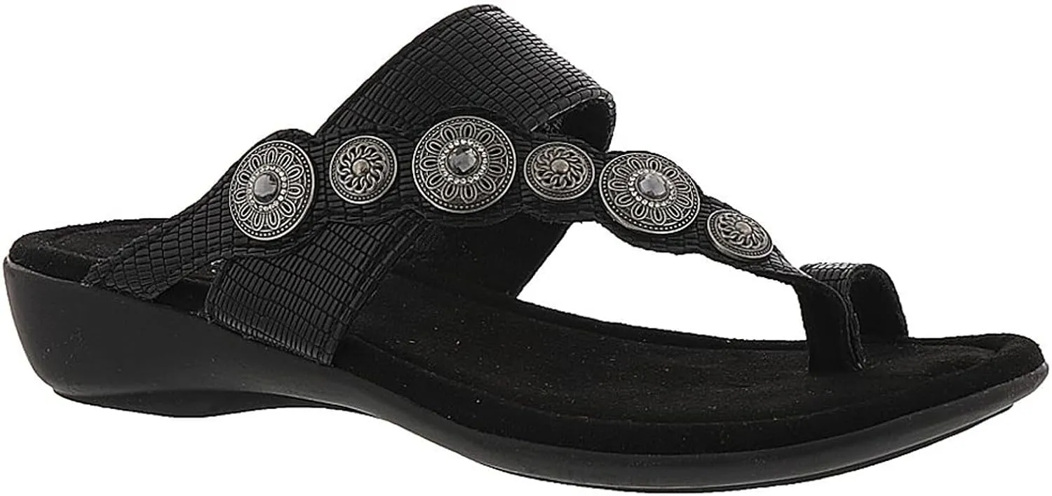 Minnetonka Sasha Women's Sandal, 5 C/D US, Black