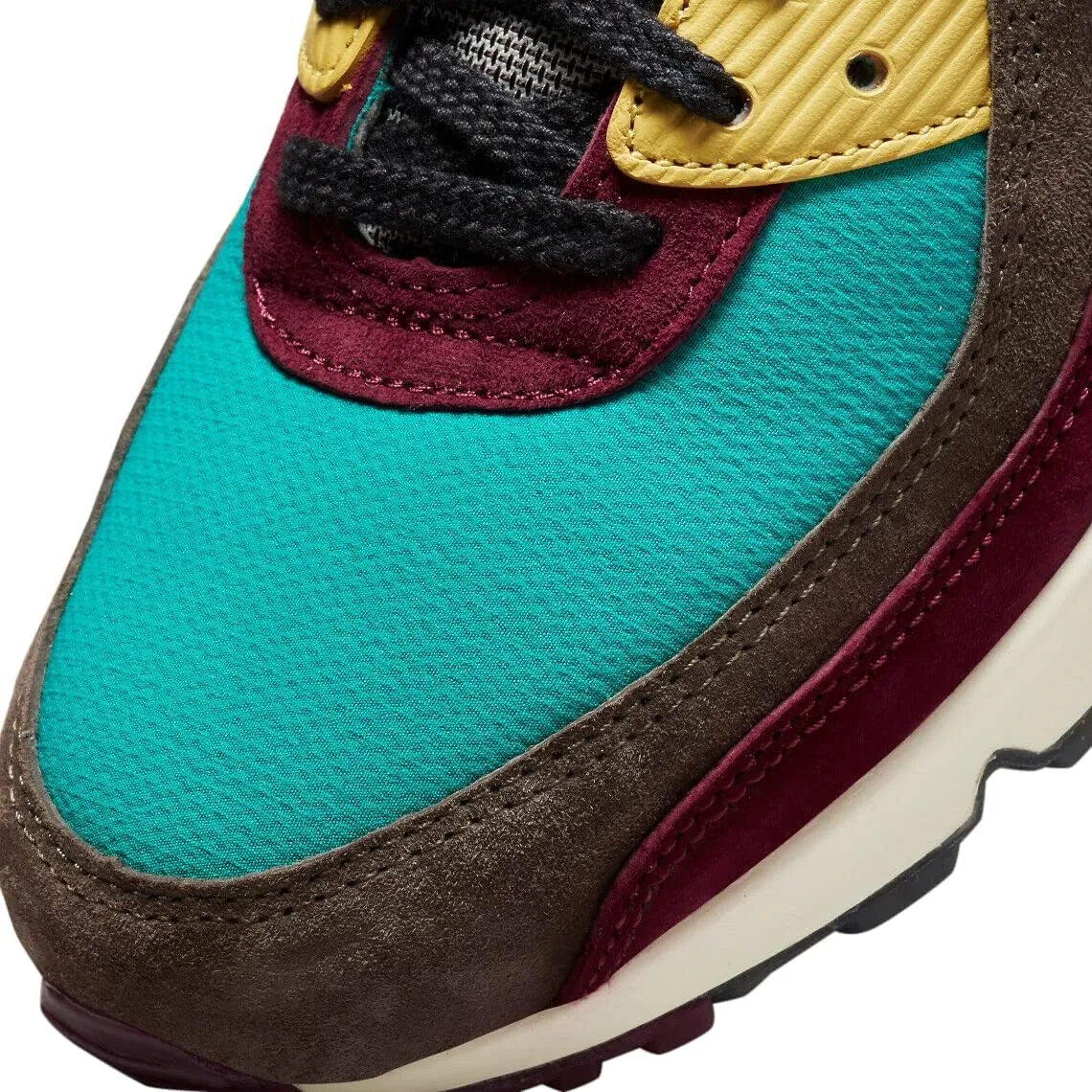 NIKE Women's Sneaker