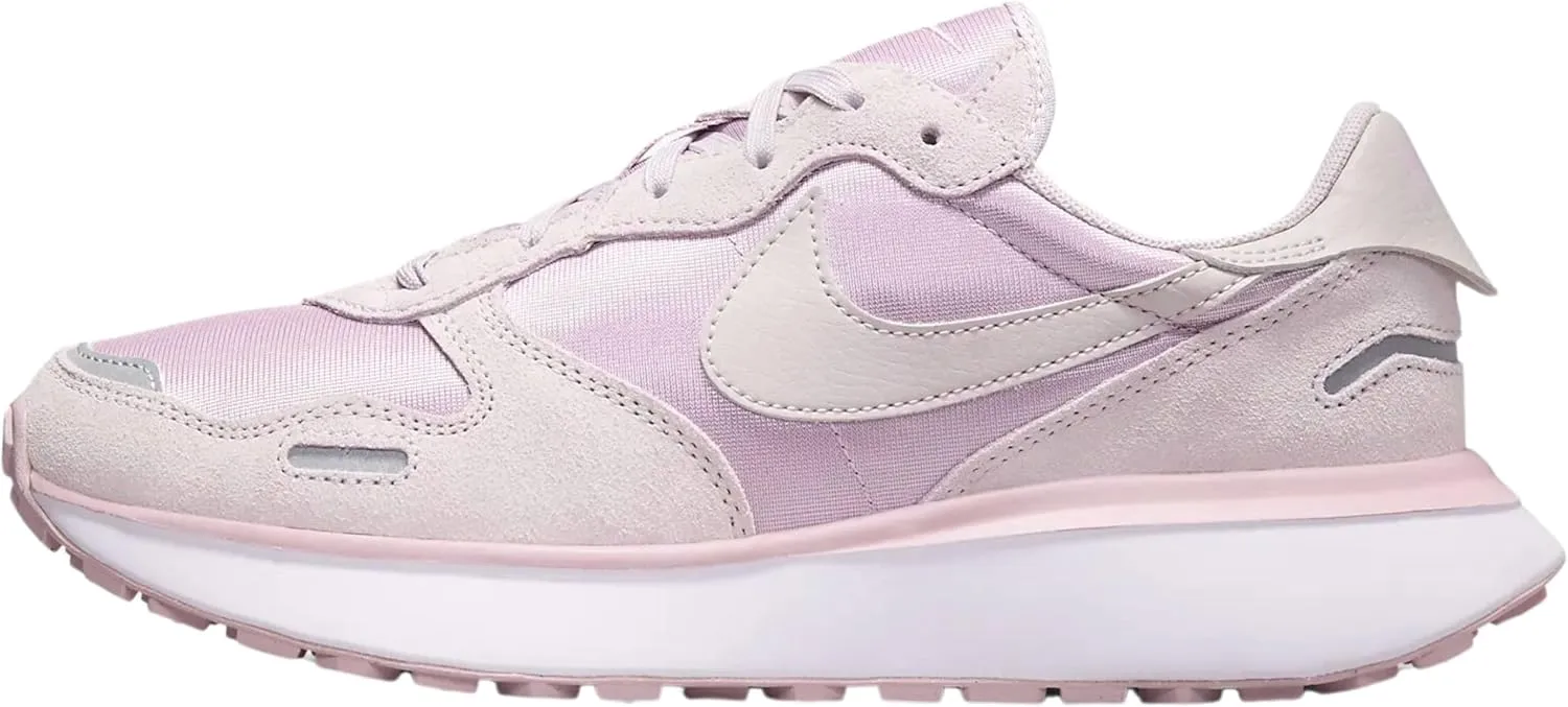 Nike Women's Sneaker
