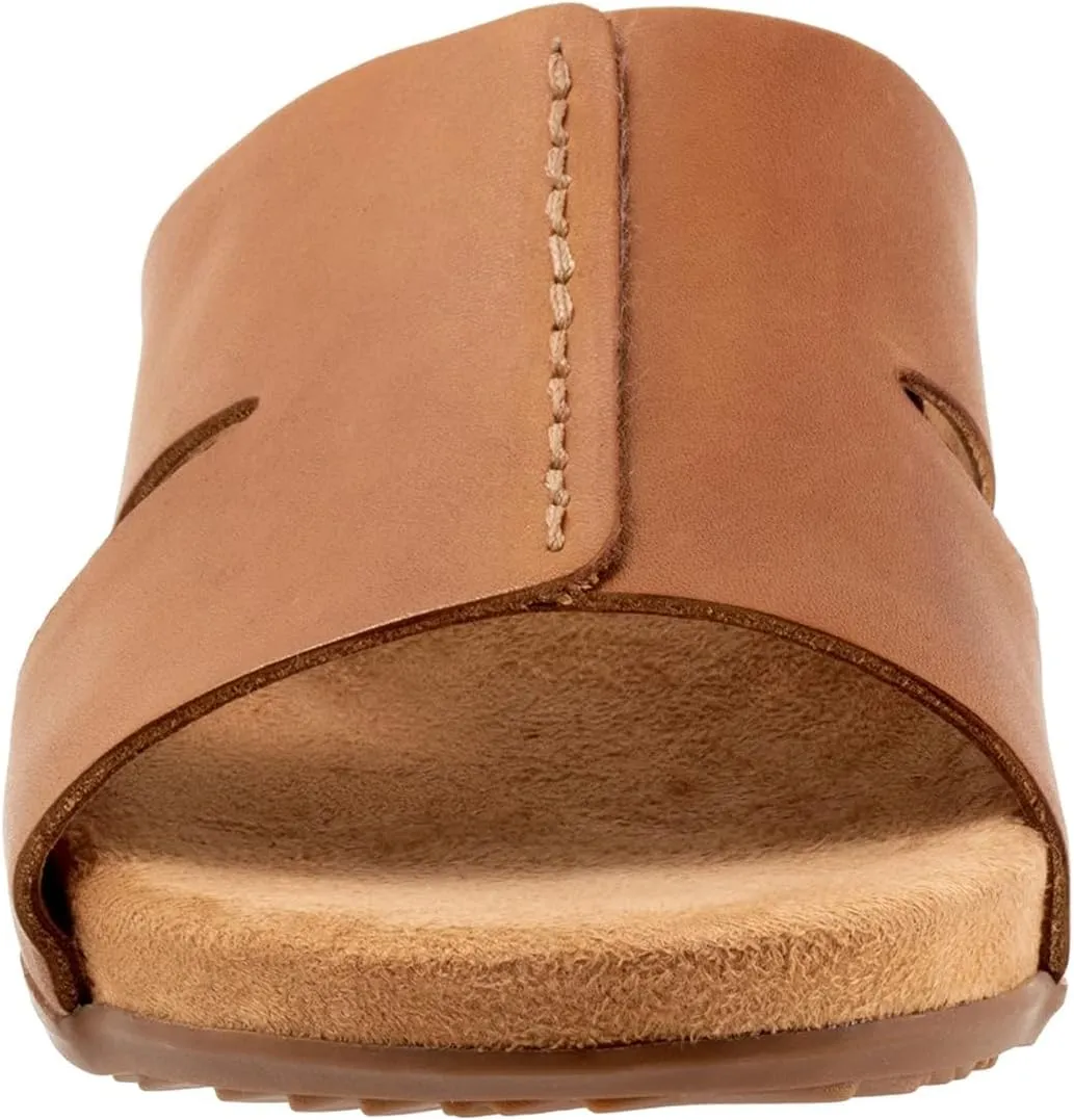 SoftWalk Women's Beverly Sandal